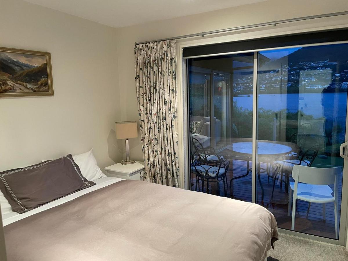 Peninsular Lakefront كوينستاون المظهر الخارجي الصورة